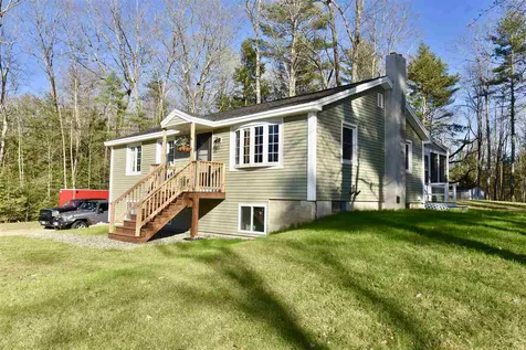 56 Parade Road Barnstead NH 03218
