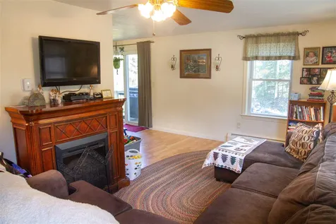 15 Railroad Avenue Belmont NH 03220