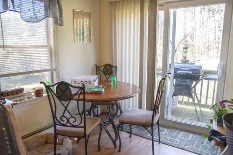 15 Railroad Avenue Belmont NH 03220