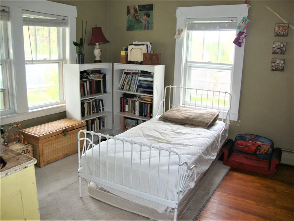 27 Kearsarge Valley Road Wilmot NH 03287