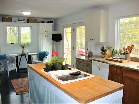 27 Kearsarge Valley Road Wilmot NH 03287