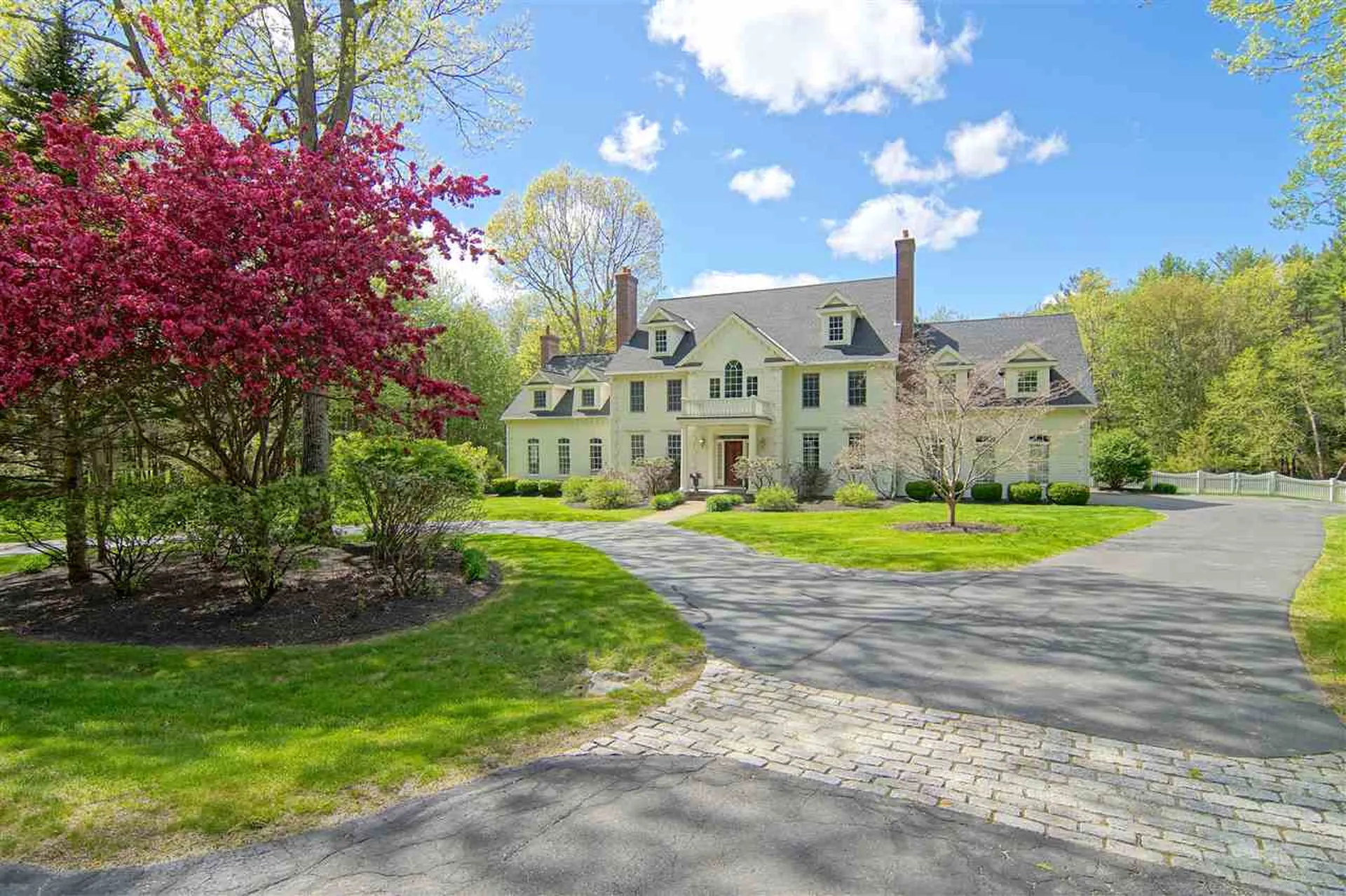 25 Cotton Farm Lane North Hampton NH 03862-2200