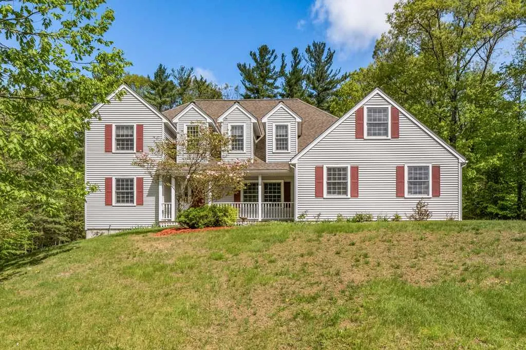 64 Beverly Drive Hampstead NH 03841