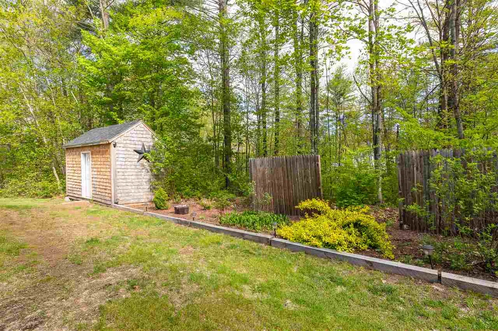 34 Wales Bridge Road Loudon NH 03307