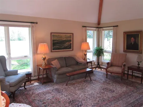 37 The Seasons New London NH 03257