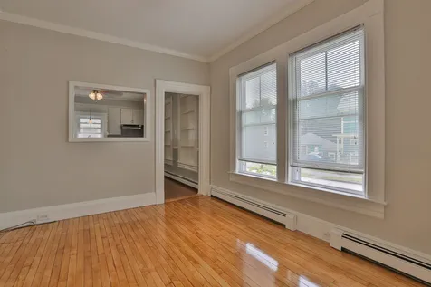 91 Russell Street Manchester NH 03104