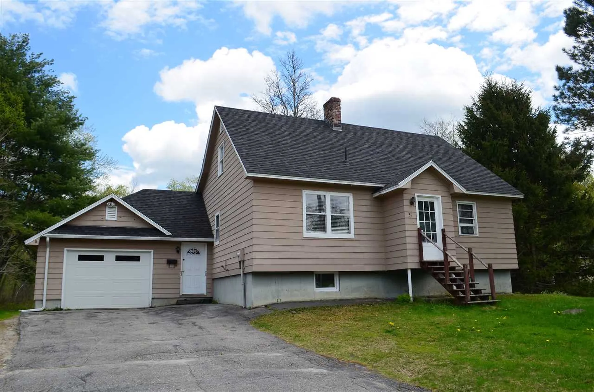 51 Beech Street Newport NH 03773