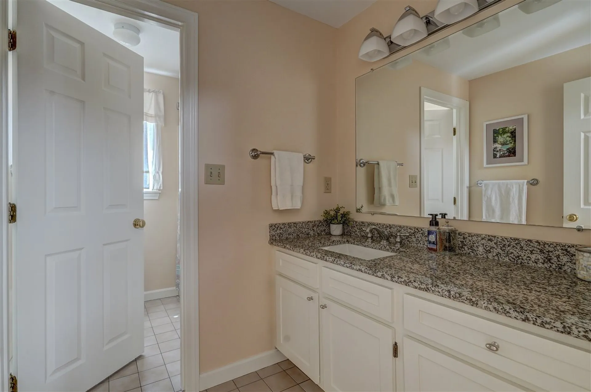 7 Wilson Road Windham NH 03087