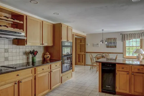 7 Wilson Road Windham NH 03087