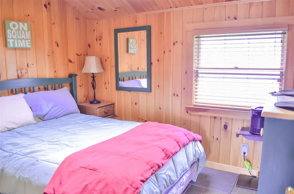 8 Squam Point Lane Ashland NH 03217