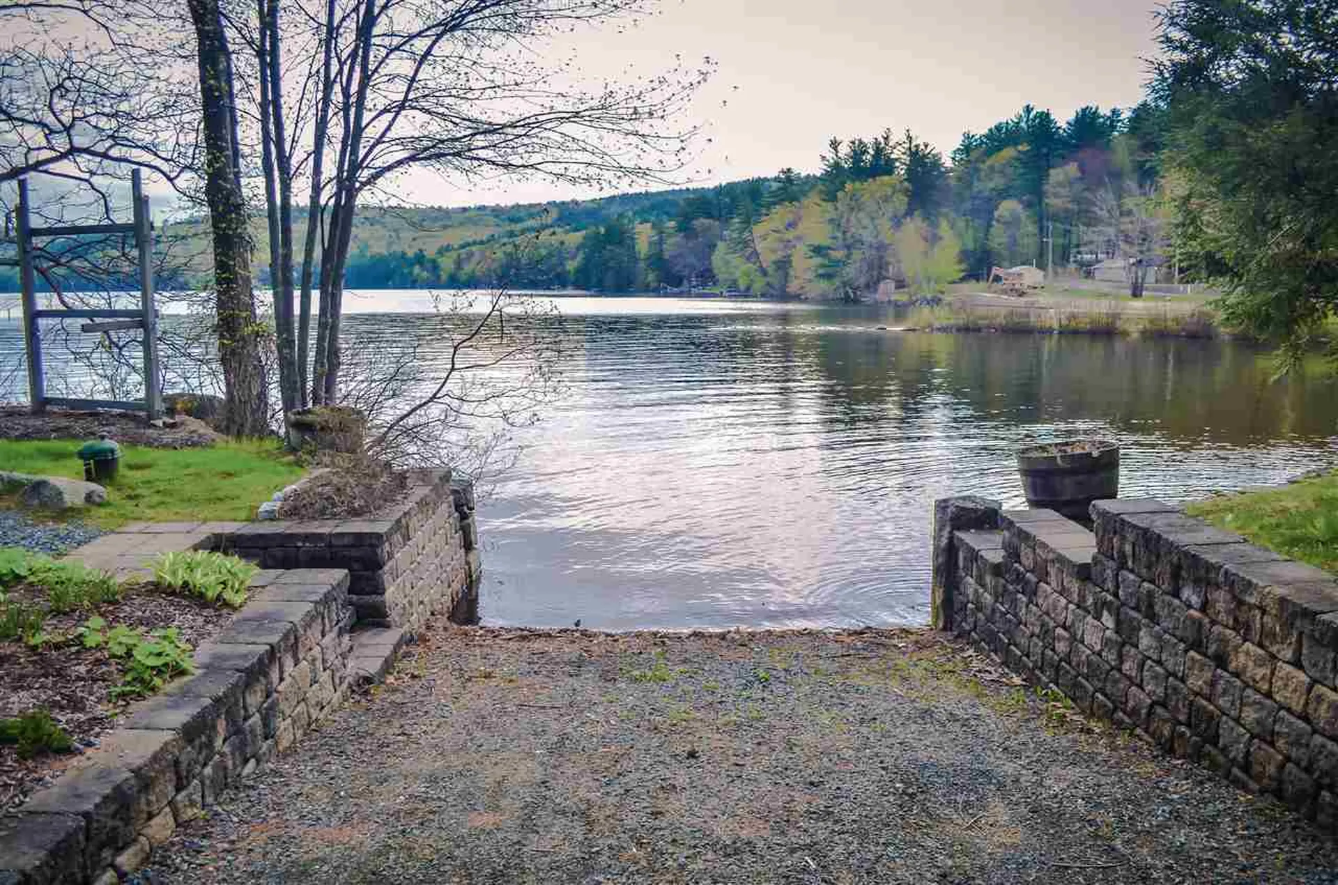 8 Squam Point Lane Ashland NH 03217