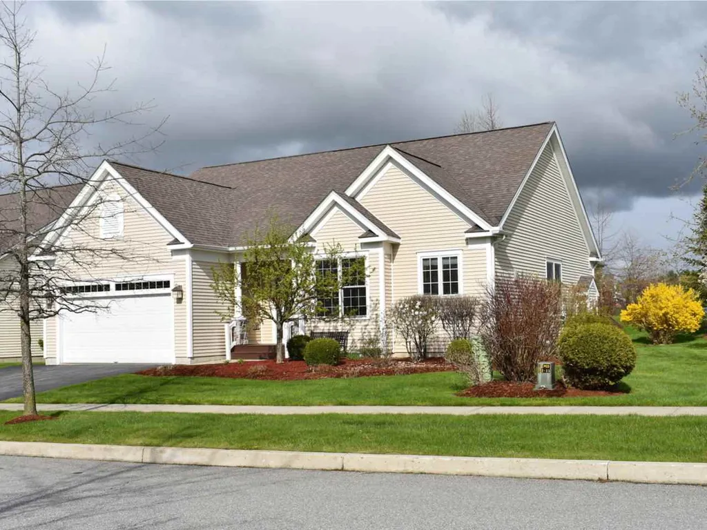 28 Upswept Lane South Burlington VT 05403