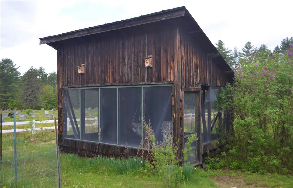 196 Old Warner Road Bradford NH 03221