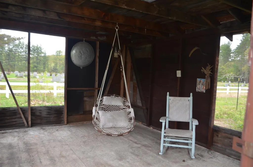196 Old Warner Road Bradford NH 03221