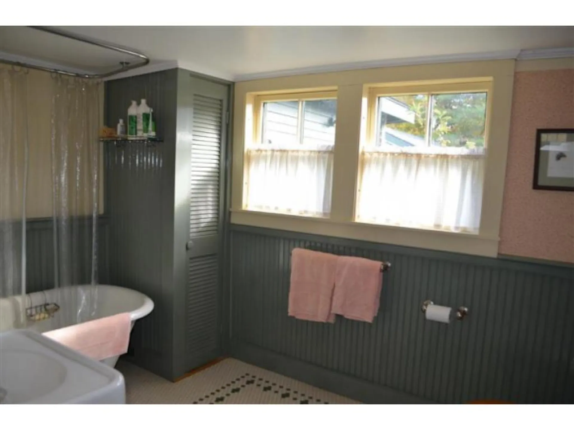 196 Old Warner Road Bradford NH 03221