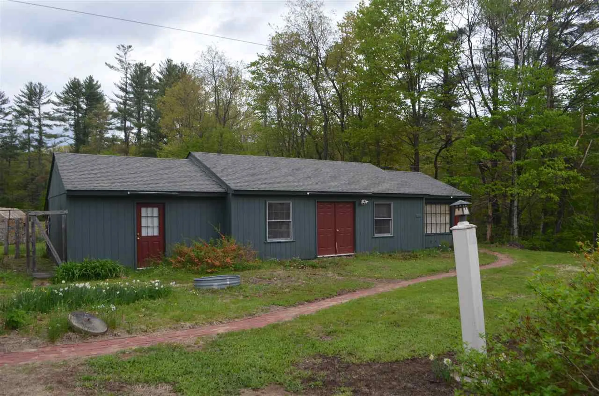 196 Old Warner Road Bradford NH 03221