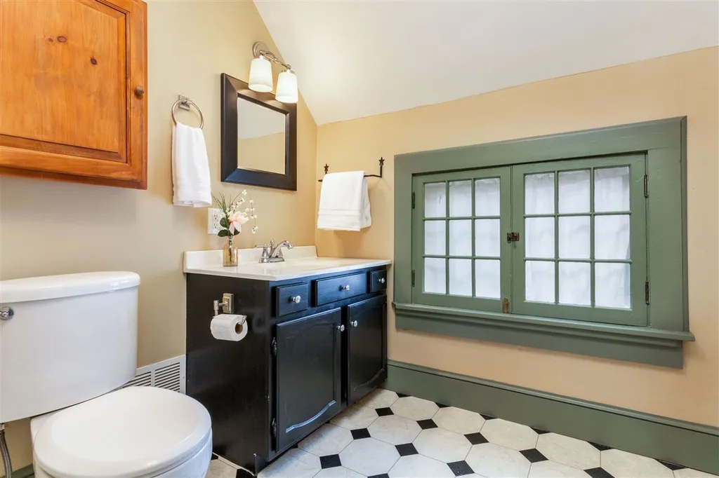 349 Flynn Avenue Burlington VT 05401