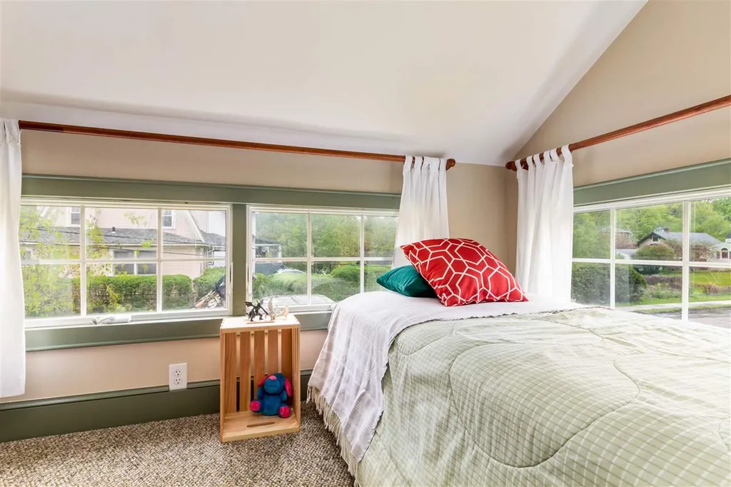 349 Flynn Avenue Burlington VT 05401