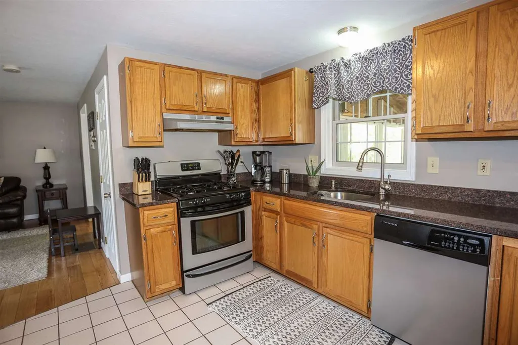 149 Aaron Drive Manchester NH 03109