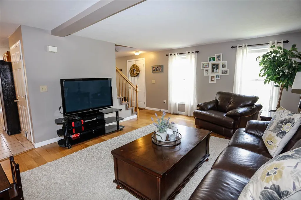 149 Aaron Drive Manchester NH 03109