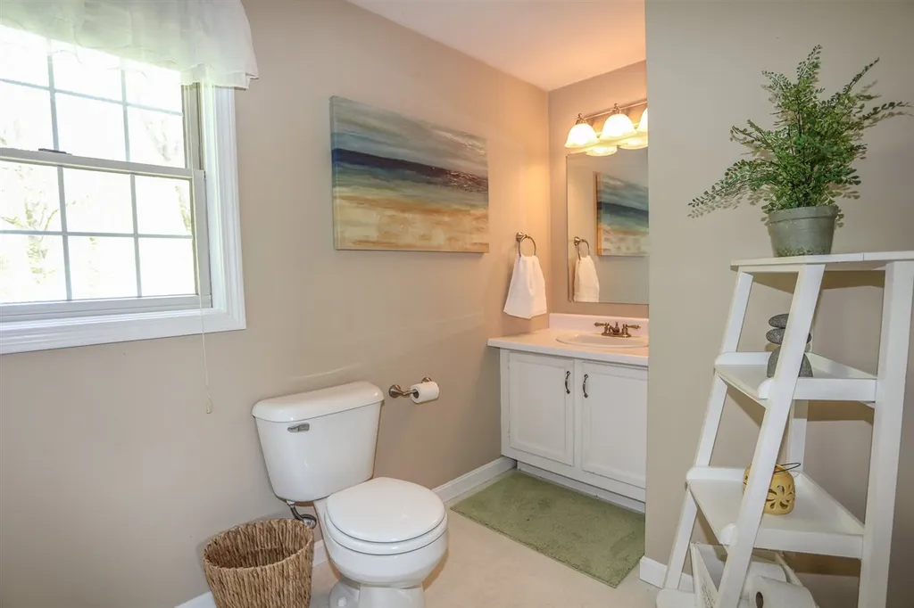 149 Aaron Drive Manchester NH 03109