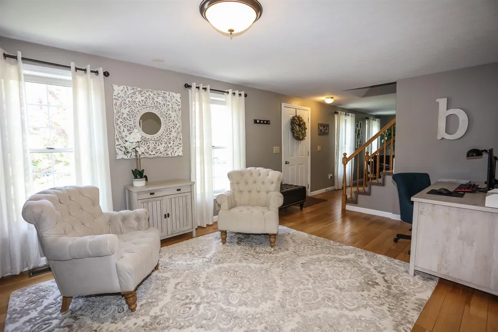 149 Aaron Drive Manchester NH 03109