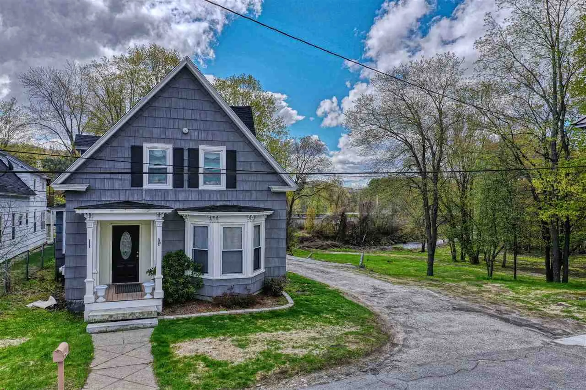24 West Street Newport NH 03773