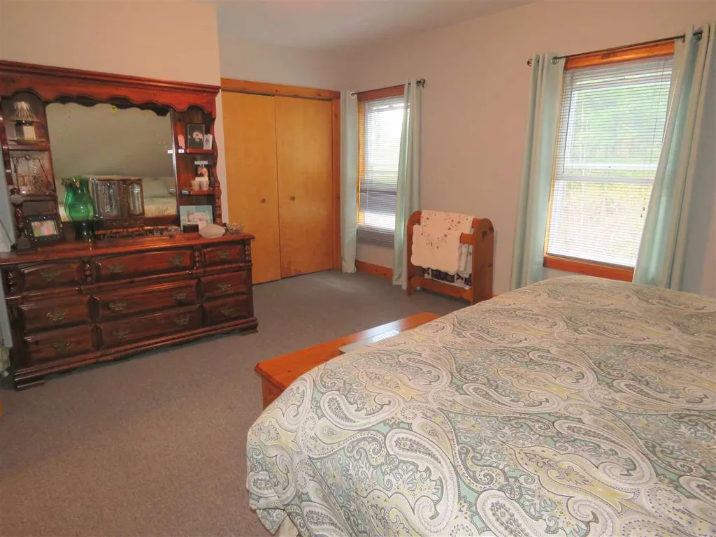 628 High Street Barton VT 05860