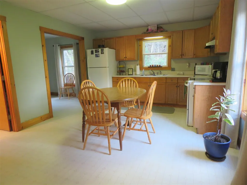 628 High Street Barton VT 05860
