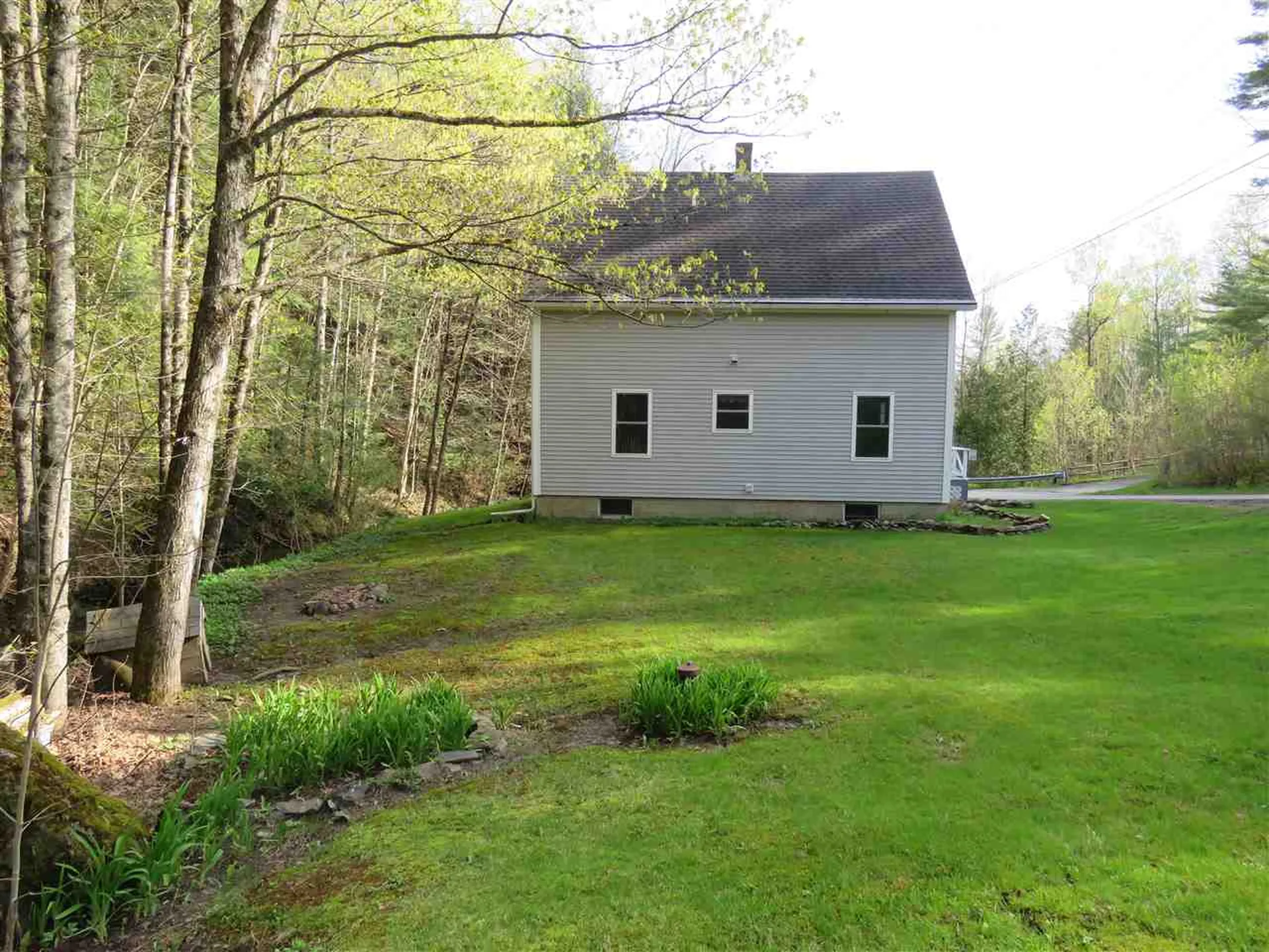 628 High Street Barton VT 05860
