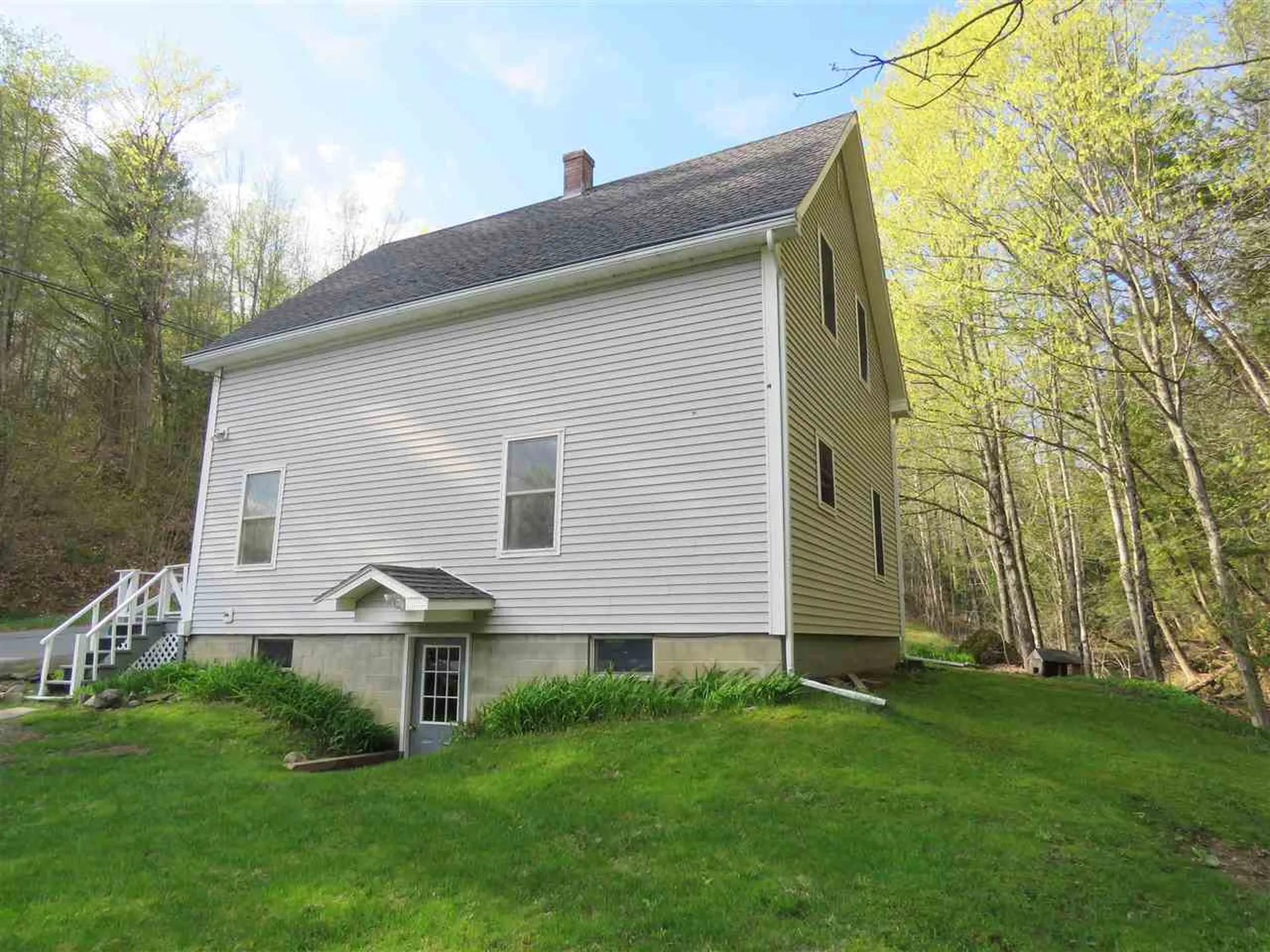 628 High Street Barton VT 05860