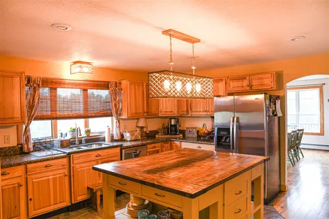 23 Pleasant Valley Road Lancaster NH 03584