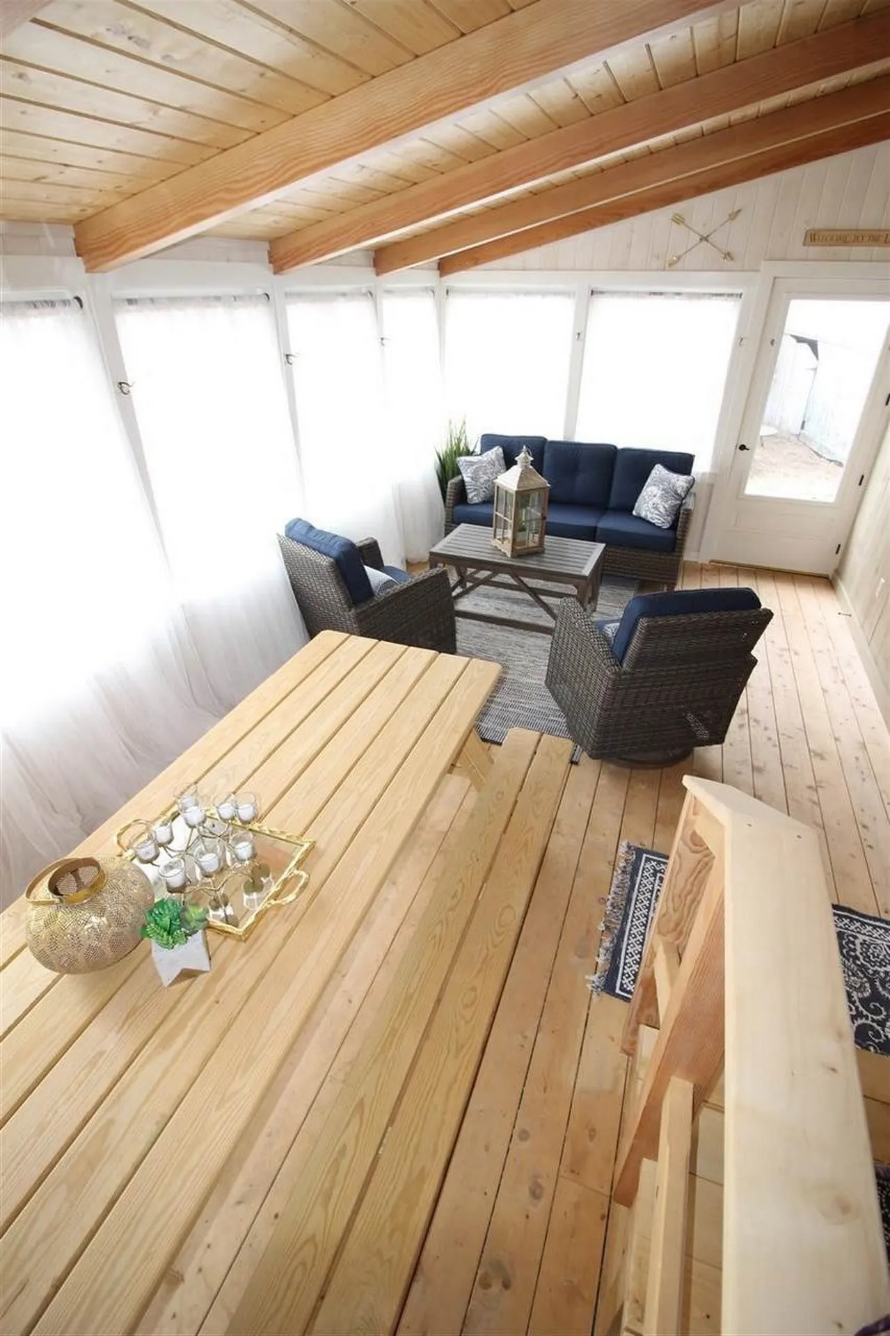 16 Perkins Lane Holderness NH 03245