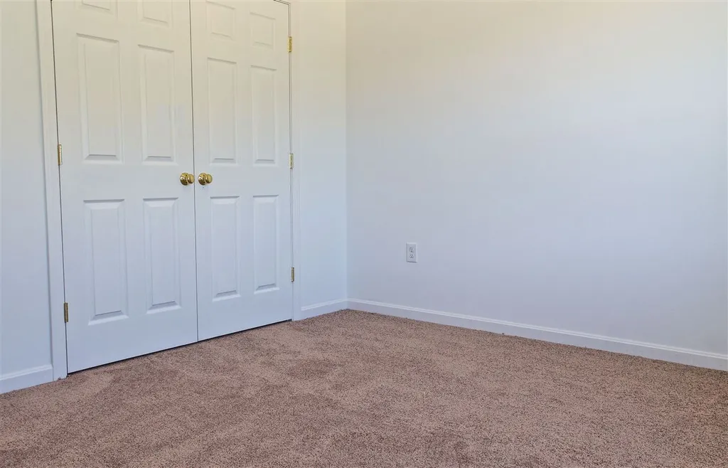 419 Second Crown Point Road Strafford NH 03884