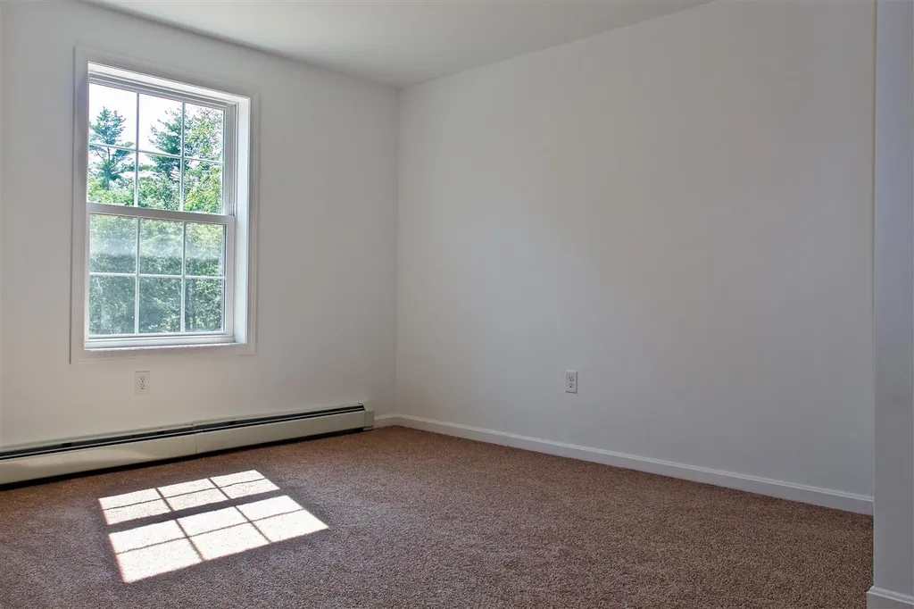 419 Second Crown Point Road Strafford NH 03884