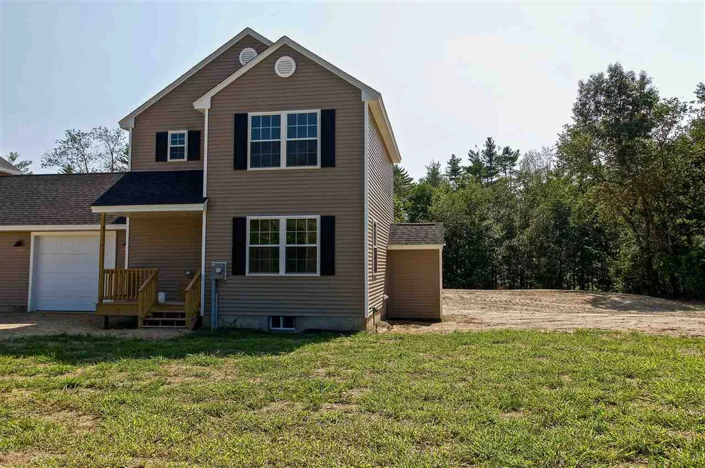 419 Second Crown Point Road Strafford NH 03884