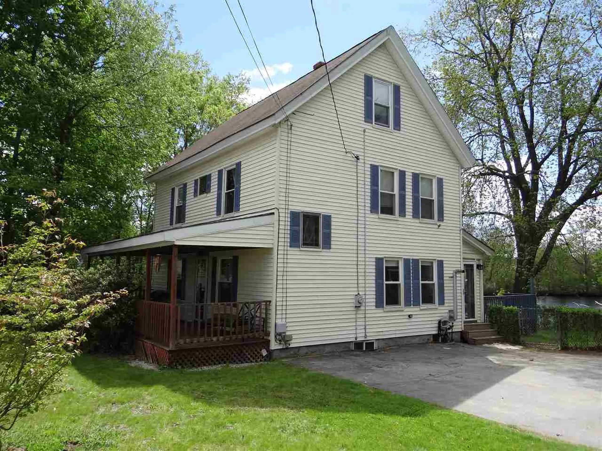 111 Glass Street Pembroke NH 03275
