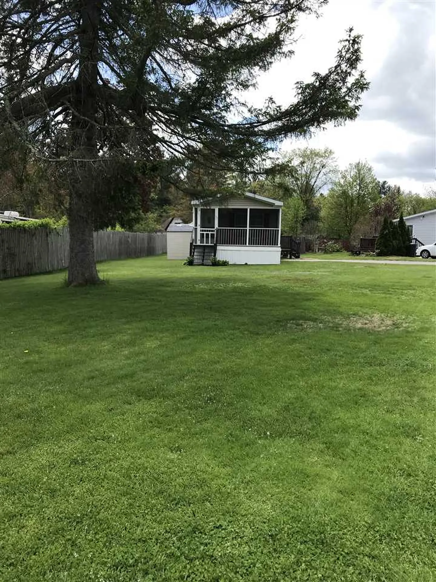 9 Darlene Lane Litchfield NH 03052