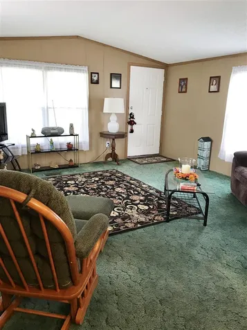 9 Darlene Lane Litchfield NH 03052