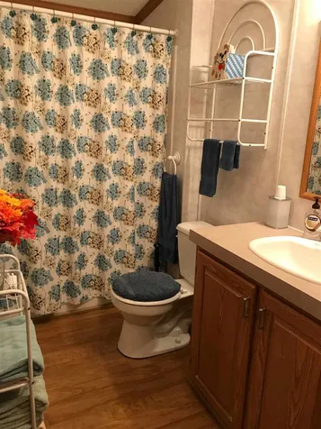 9 Darlene Lane Litchfield NH 03052