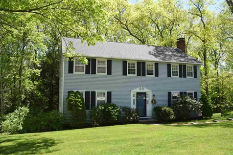 4 Bible Way Nashua NH 03063