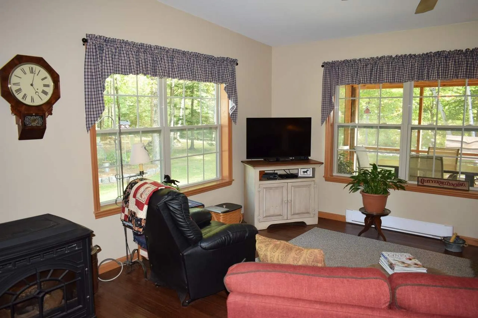 899 Northside Road Stark NH 03582