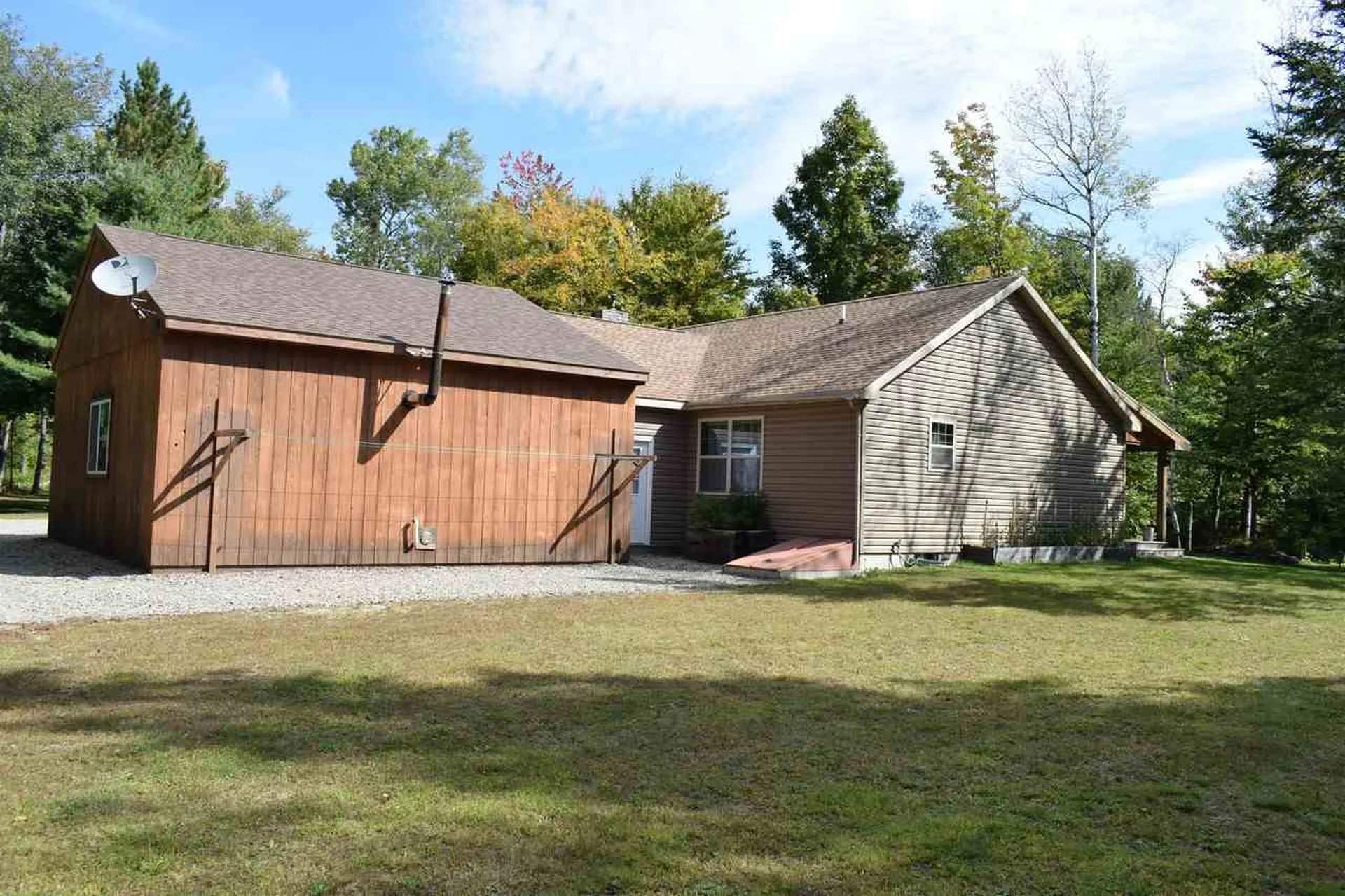 899 Northside Road Stark NH 03582