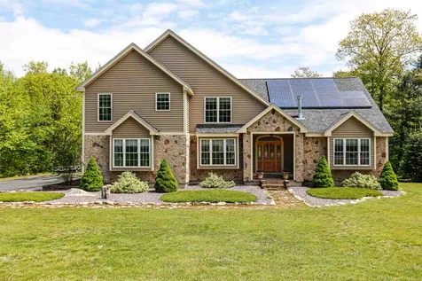 29 Spartan Drive Bedford NH 03110