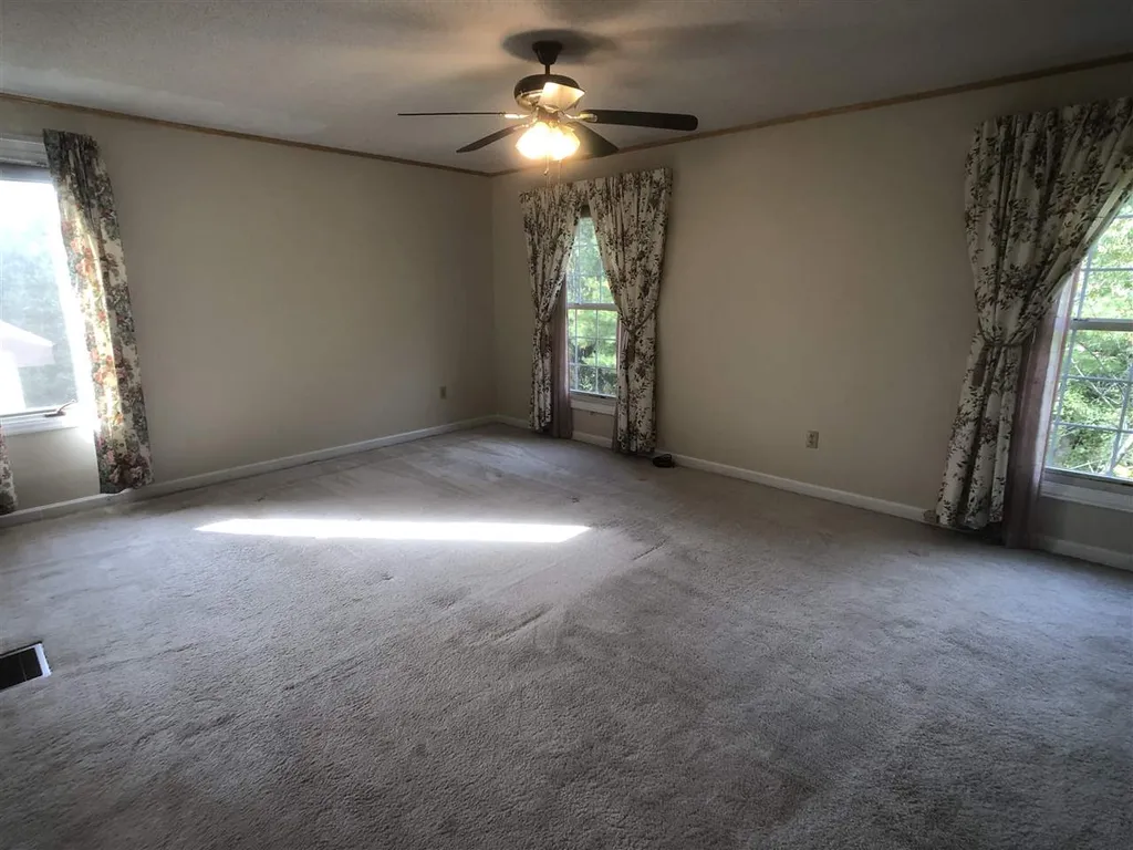 69 East Terrace South Burlington VT 05403