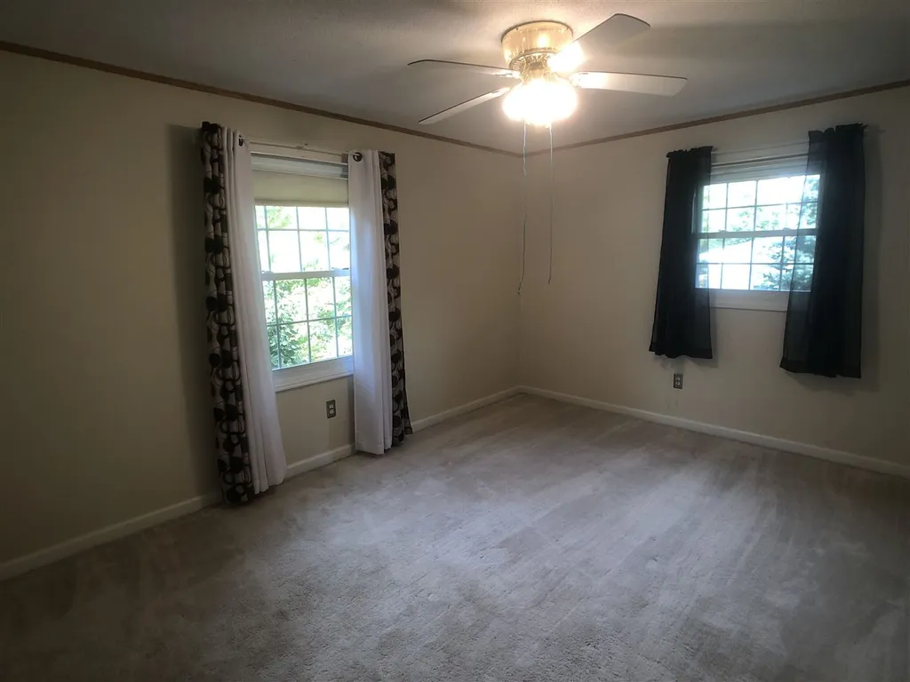 69 East Terrace South Burlington VT 05403
