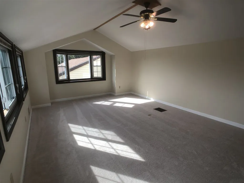 69 East Terrace South Burlington VT 05403