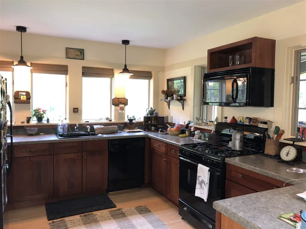 726 Town Line Road Granville VT 05747