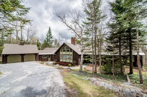 126 Minute Man Lane Peru VT 05152