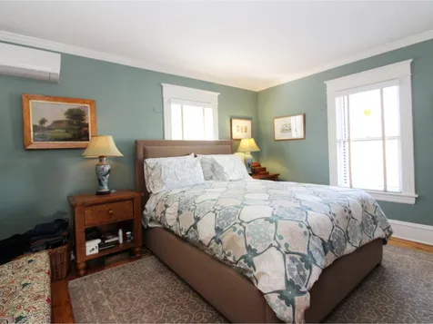 16 Isham Street Burlington VT 05401